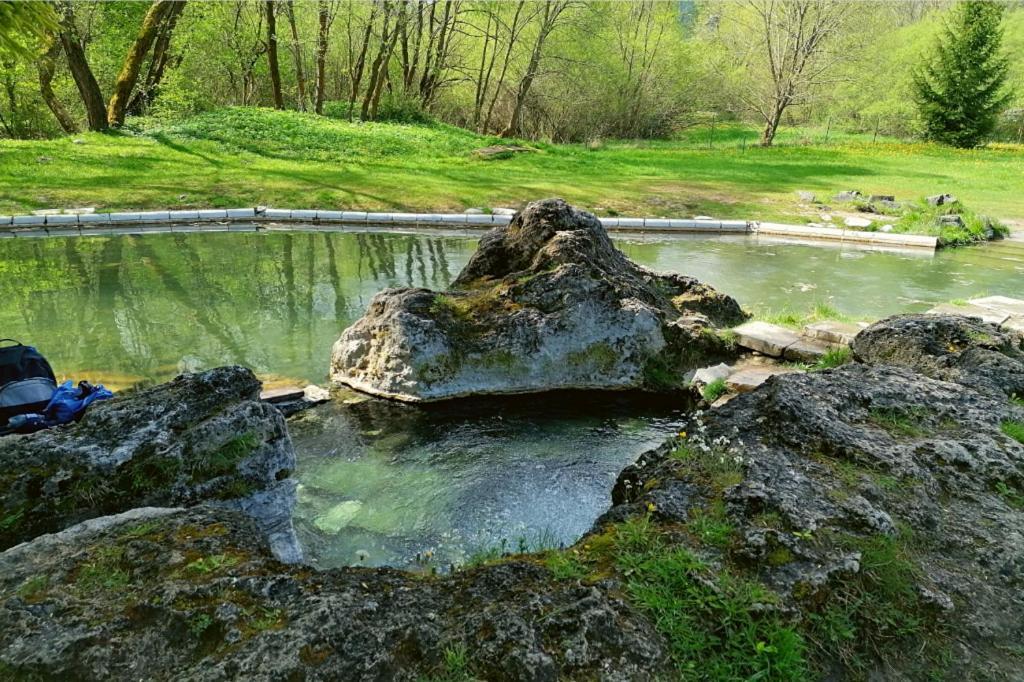 Appartamento Domcek Pod Vezami S Virivkou A Grilom, Pri Termalnom Kupalisku Liptovský Ján Esterno foto